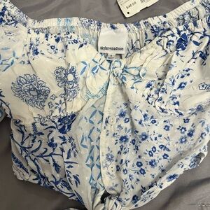 Crop top, button down, puff sleeve